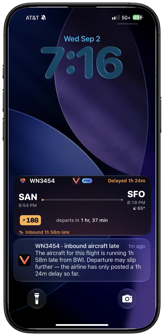 A Vrolu alert on the Lock Screen: the inbound aircraft is running late